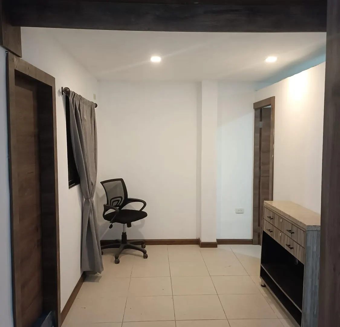Apartament Brisas Del Rio . Norte Guayaquil
